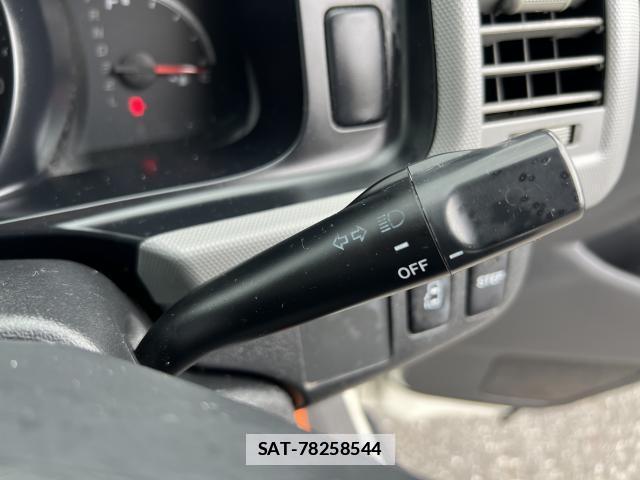 Toyota HIACE WAGON 2007-09 7961630-10