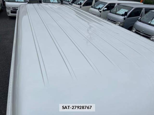 Toyota HIACE WAGON 2014-08 7961631-13