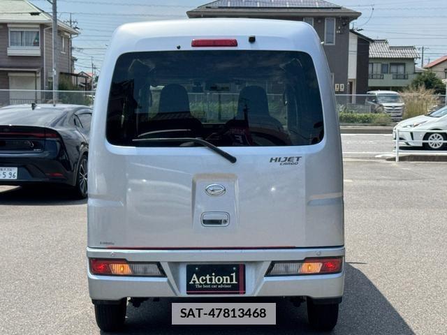 Daihatsu HIJET CARGO 2021-06 7961536-3