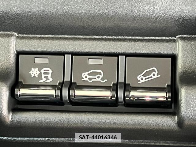 Suzuki HUSTLER 2026-05 7959986-13