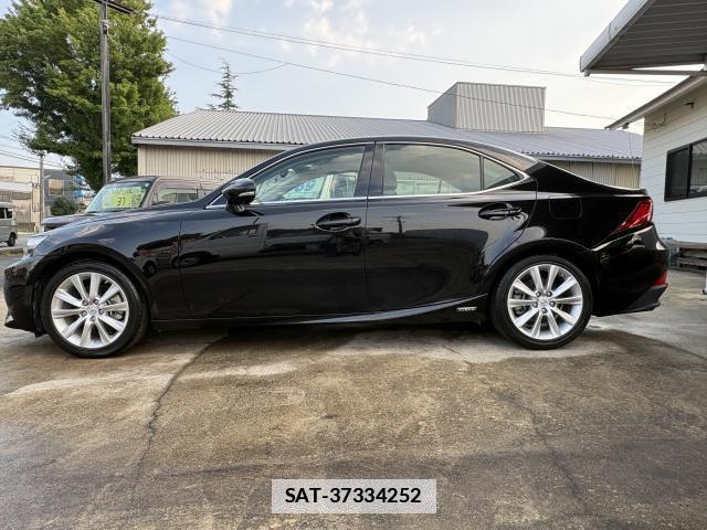 Lexus IS 2013-10 7959691-10