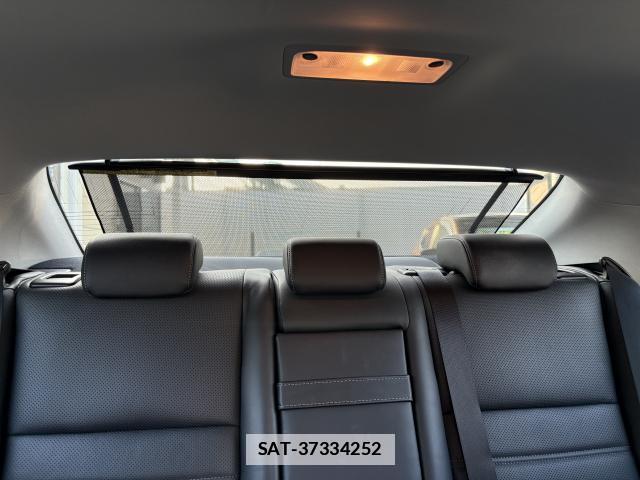 Lexus IS 2013-10 7959691-14