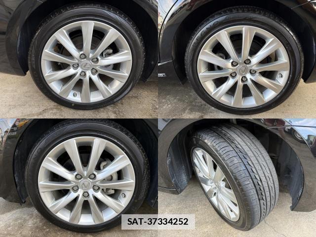 Lexus IS 2013-10 7959691-8