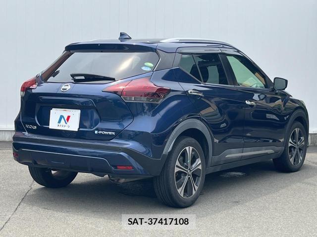 Nissan KICKS 2020-08 7959638-17