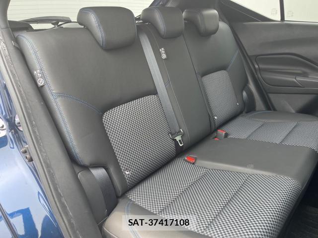 Nissan KICKS 2020-08 7959638-9