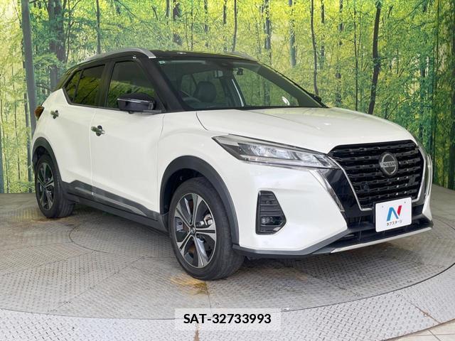 Nissan KICKS 2021-08 7960007-15