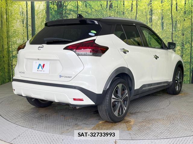 Nissan KICKS 2021-08 7960007-16