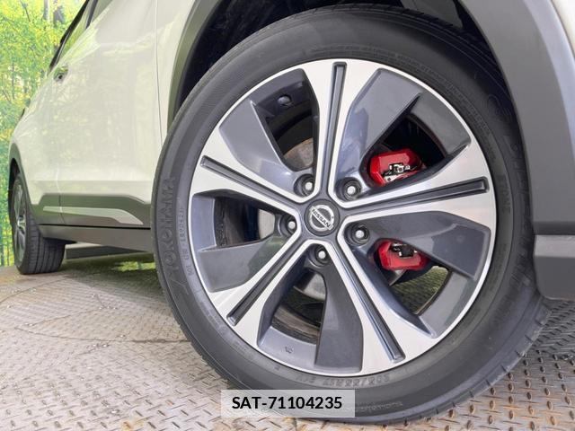 Nissan KICKS 2021-06 7960009-12