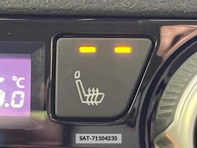 Nissan KICKS 2021-06 7960009-5
