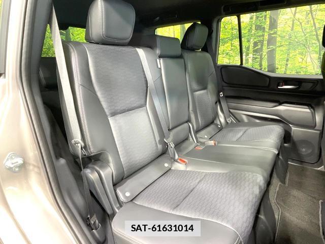Toyota Land Cruiser 250 2025-06 7961617-8