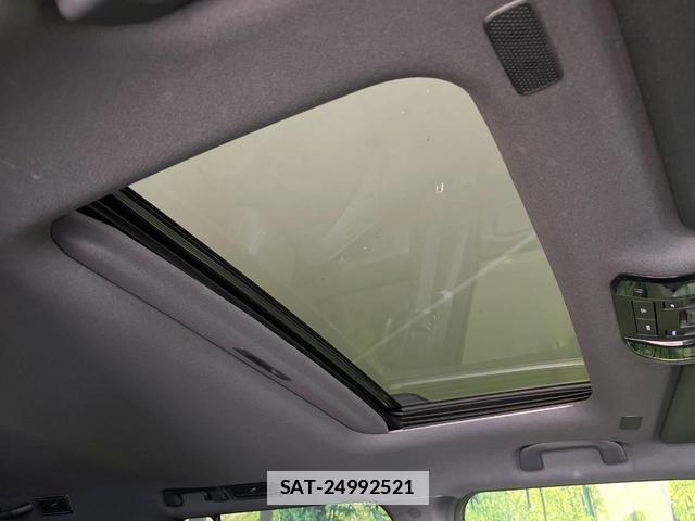 Toyota Land Cruiser 250 2024-10 7962157-2