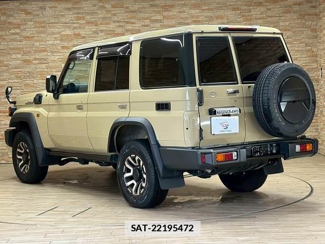 Toyota Land Cruiser 70 2024-05 7959560-15