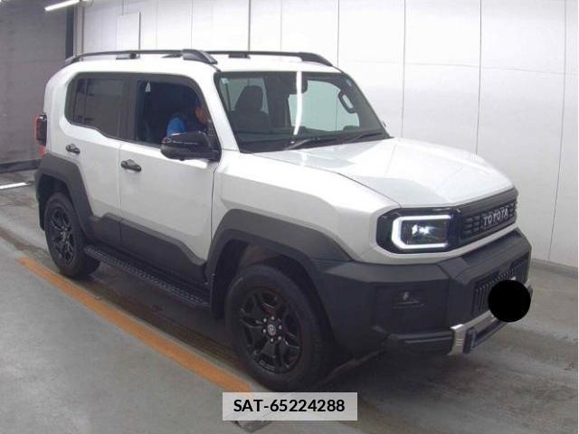 Toyota Land Cruiser FJ 2026-06 7962400-3