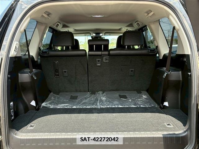 Toyota LAND CRUISER PRADO 2023-06 7959379-19