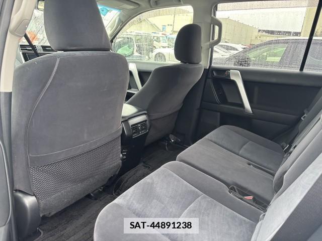 Toyota LAND CRUISER PRADO 2019-12 7961180-7