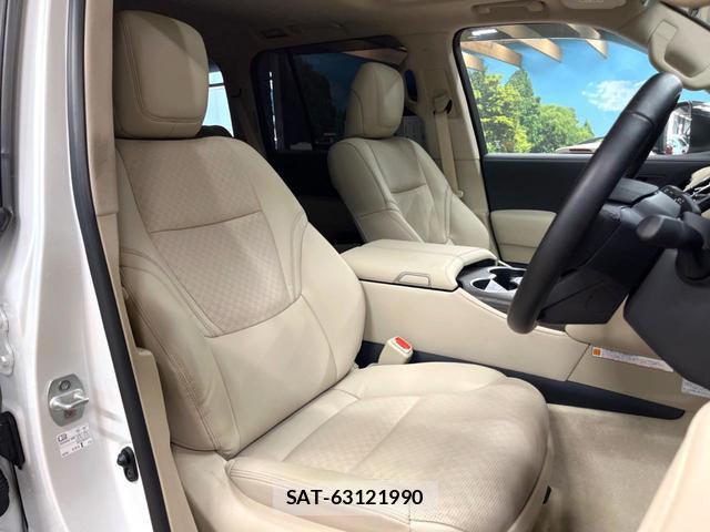 Toyota LAND CRUISER 2025-06 7959493-6