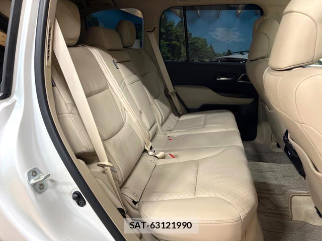 Toyota LAND CRUISER 2025-06 7959493-7