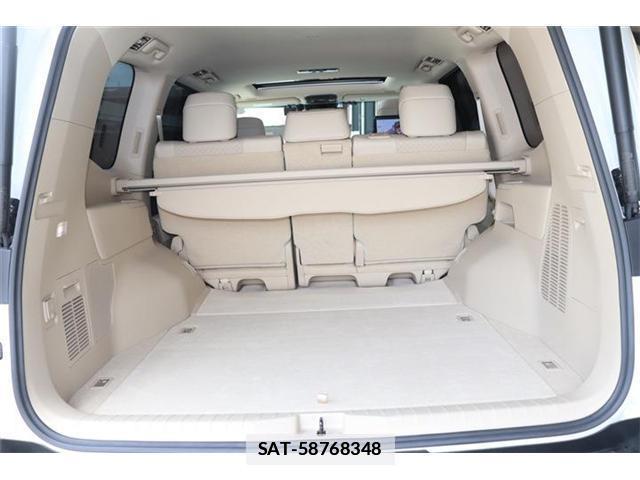 Toyota LAND CRUISER 2022-05 7960938-12