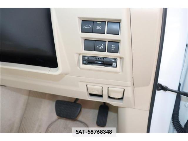 Toyota LAND CRUISER 2022-05 7960938-9