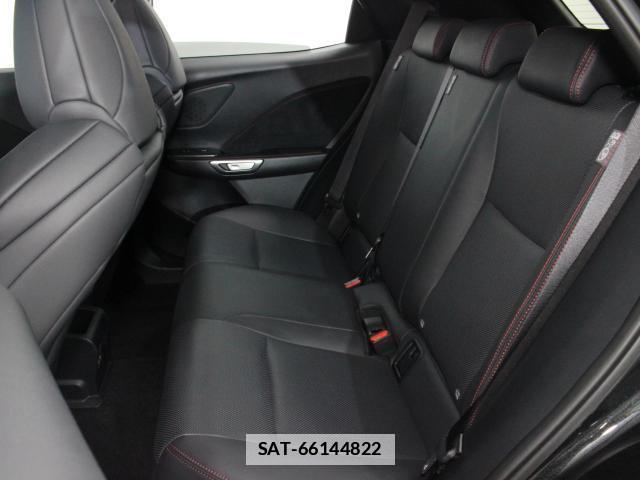 Lexus LBX 2025-01 7960013-7