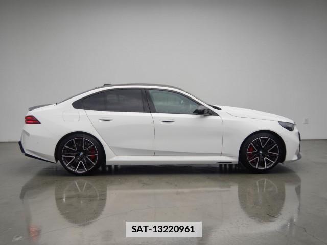 Bmw M5 2025-11 7959892-3
