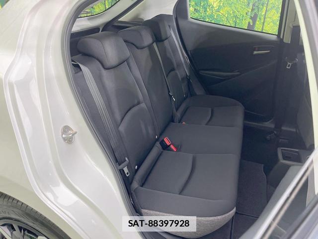 Mazda MAZDA2 2024-10 7959876-8