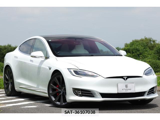 Tesla MODEL S 2020-05 7962506-16