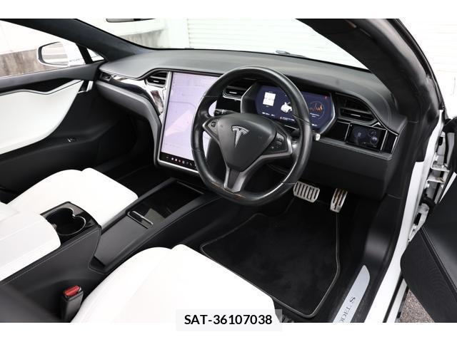 Tesla MODEL S 2020-05 7962506-2