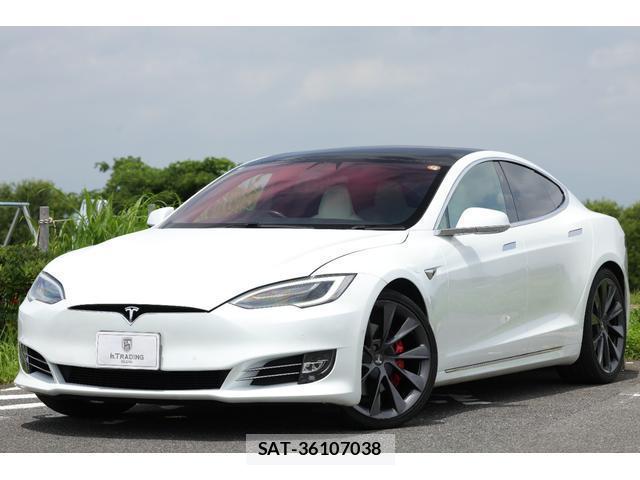 Tesla MODEL S 2020-05 7962506-4