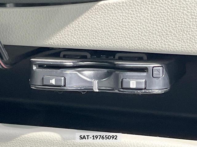 Daihatsu MOVE CONTE 2014-01 7962181-3