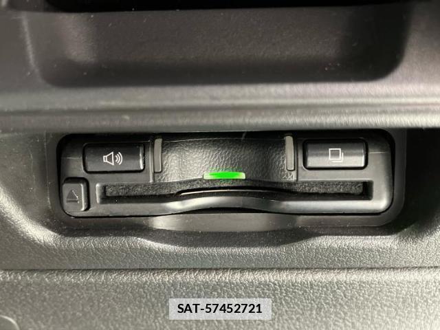 Mazda MX-30 2021-07 7962844-17