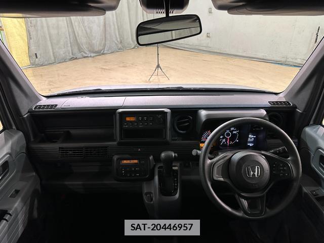 Honda N-VAN 2018-10 7961250-1