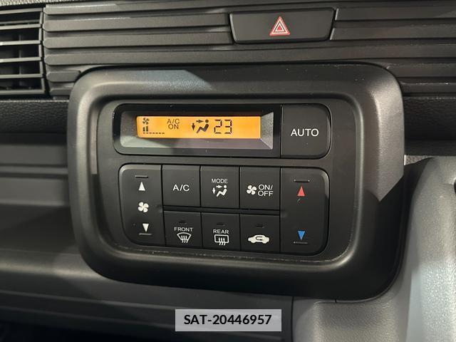 Honda N-VAN 2018-10 7961250-4