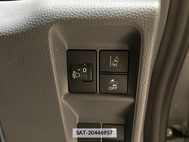 Honda N-VAN 2018-10 7961250-6