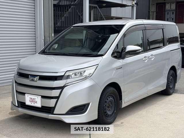 Toyota NOAH 2018-04 7959362-12
