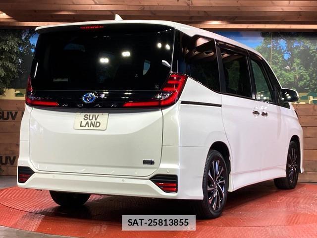 Toyota NOAH 2023-03 7959431-16
