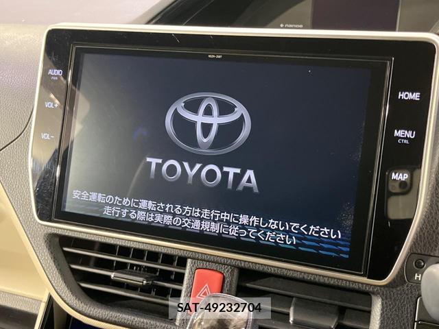 Toyota NOAH 2021-08 7959580-3