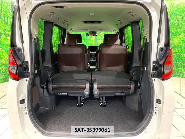 Toyota NOAH 2022-07 7959670-12