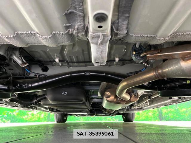 Toyota NOAH 2022-07 7959670-19