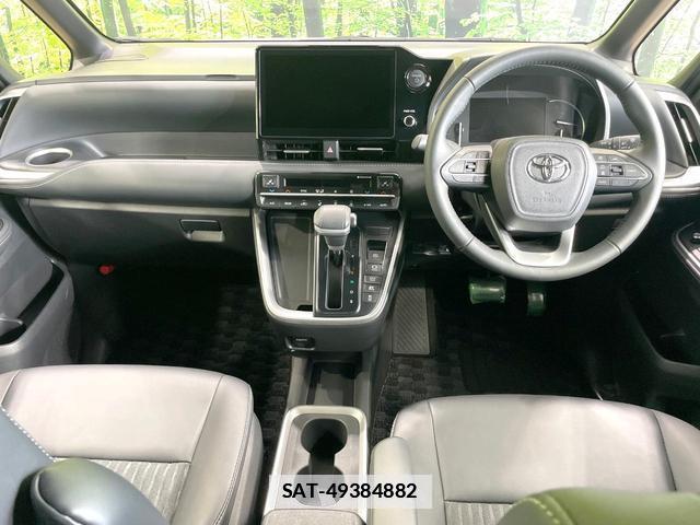 Toyota NOAH 2024-01 7959916-1