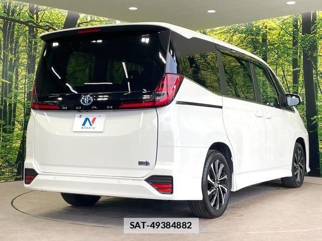 Toyota NOAH 2024-01 7959916-17