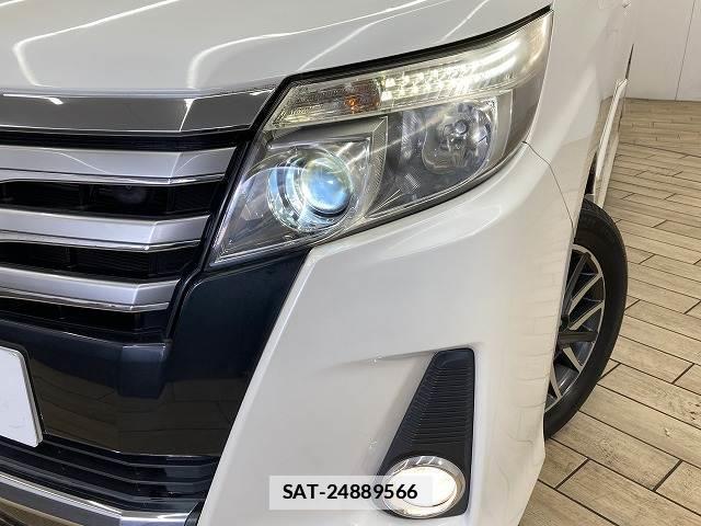 Toyota NOAH 2016-04 7960036-19