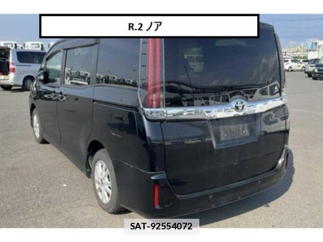 Toyota NOAH 2020-06 7960285-1