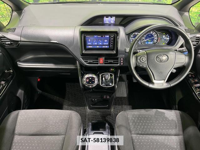 Toyota NOAH 2019-01 7960574-1