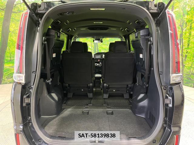 Toyota NOAH 2019-01 7960574-11