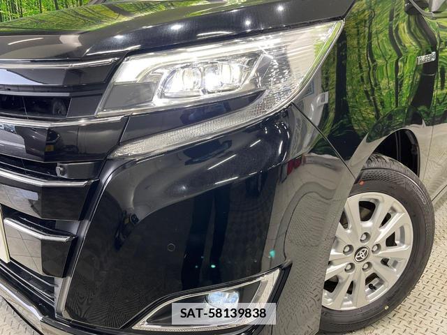 Toyota NOAH 2019-01 7960574-13