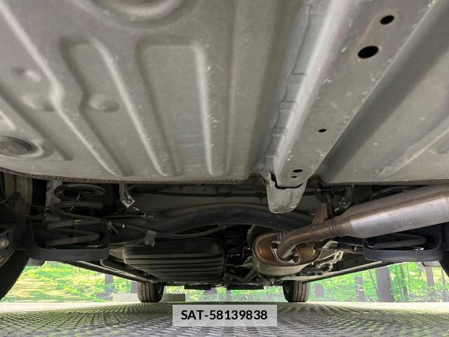 Toyota NOAH 2019-01 7960574-19