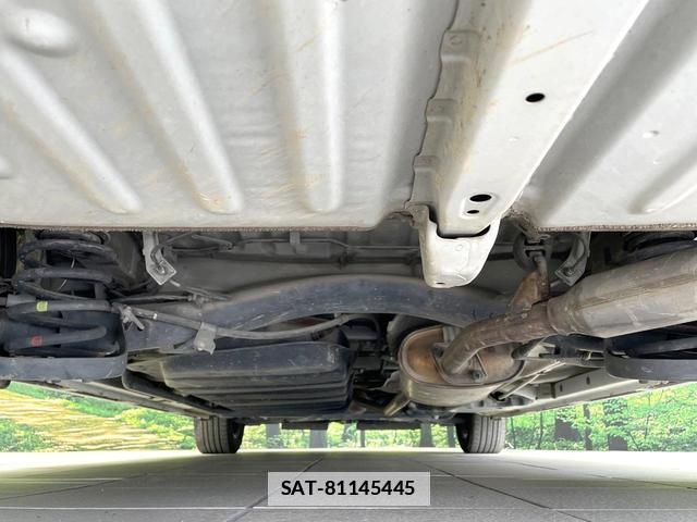 Toyota NOAH 2016-12 7961601-19