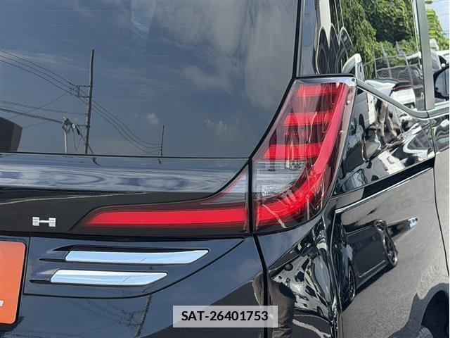 Toyota NOAH 2022-02 7961924-13
