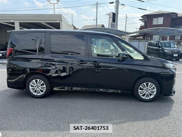 Toyota NOAH 2022-02 7961924-8